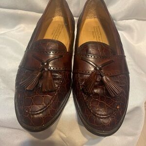 Johnston & Murphy Dark Brown Croc-Embossed Tassel Loafers